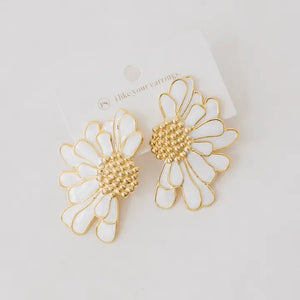 Pretty Simple Florence Flower Earrings