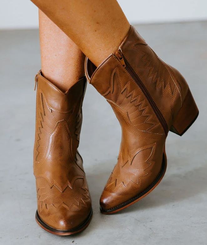 Brown Western Short Cowgirl Boot