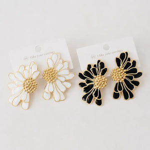 Pretty Simple Florence Flower Earrings
