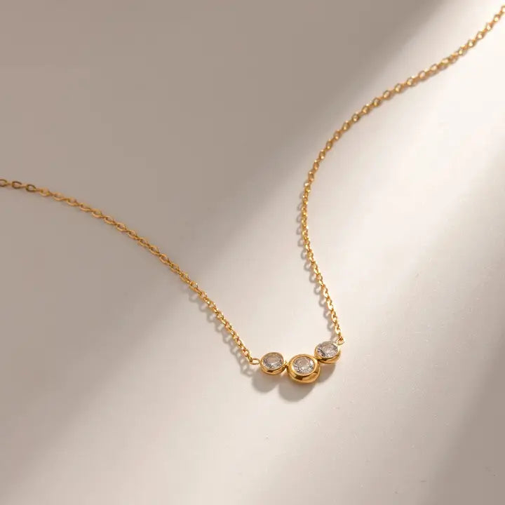 Gold Three Stones Necklace