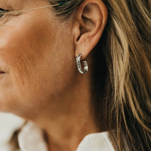 Pretty Simple Braided Oval Hoop Earrings