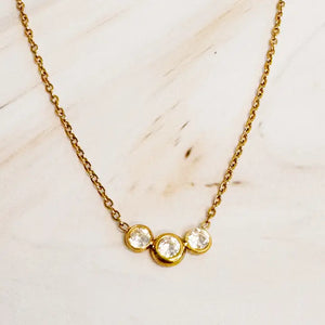 Gold Three Stones Necklace