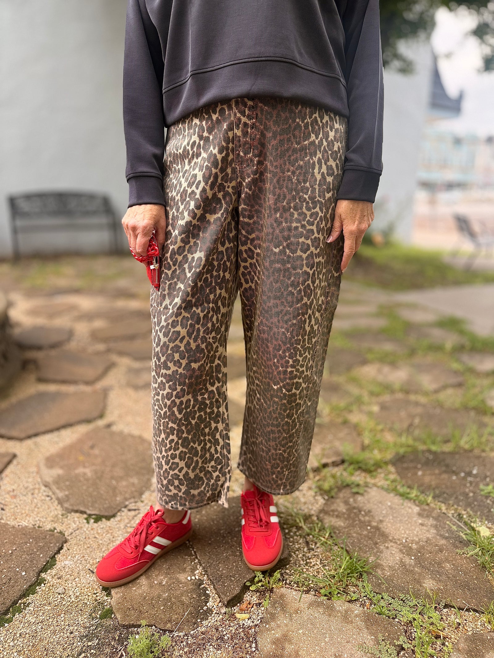 Daze Cool Cat Leopard Barrel Jean