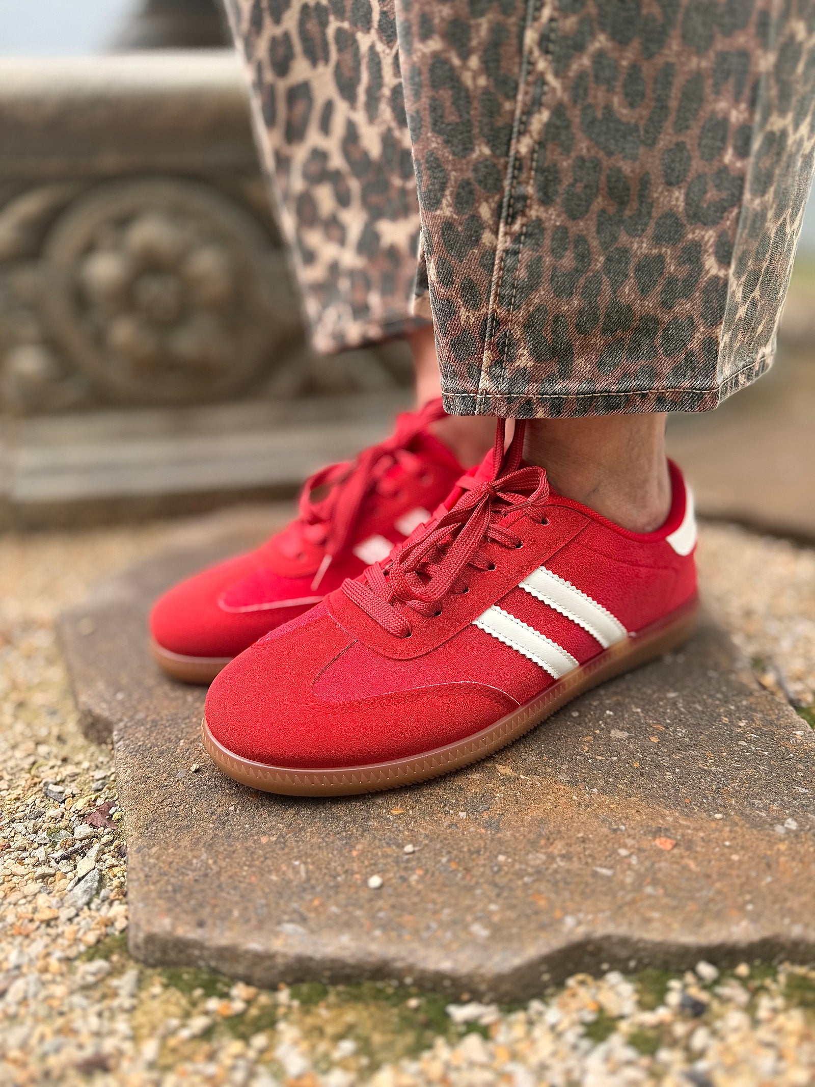 Red Retro Casual Sneaker