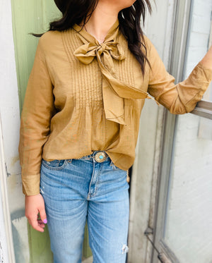 Cinnamon Pintuck Tie Top Blouse