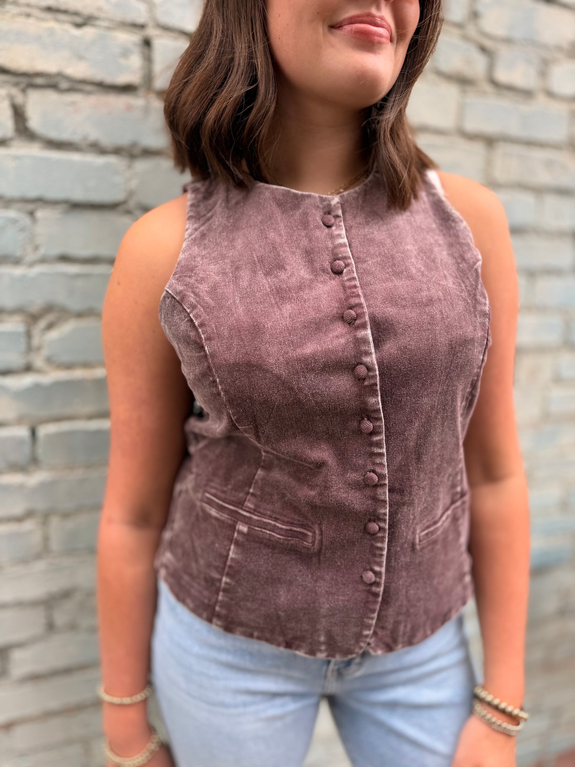 Red Bean Mineral Washed Sleek Buttoned Vest