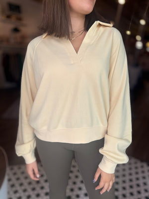 Cream Raglan Sleeve Pullover Top