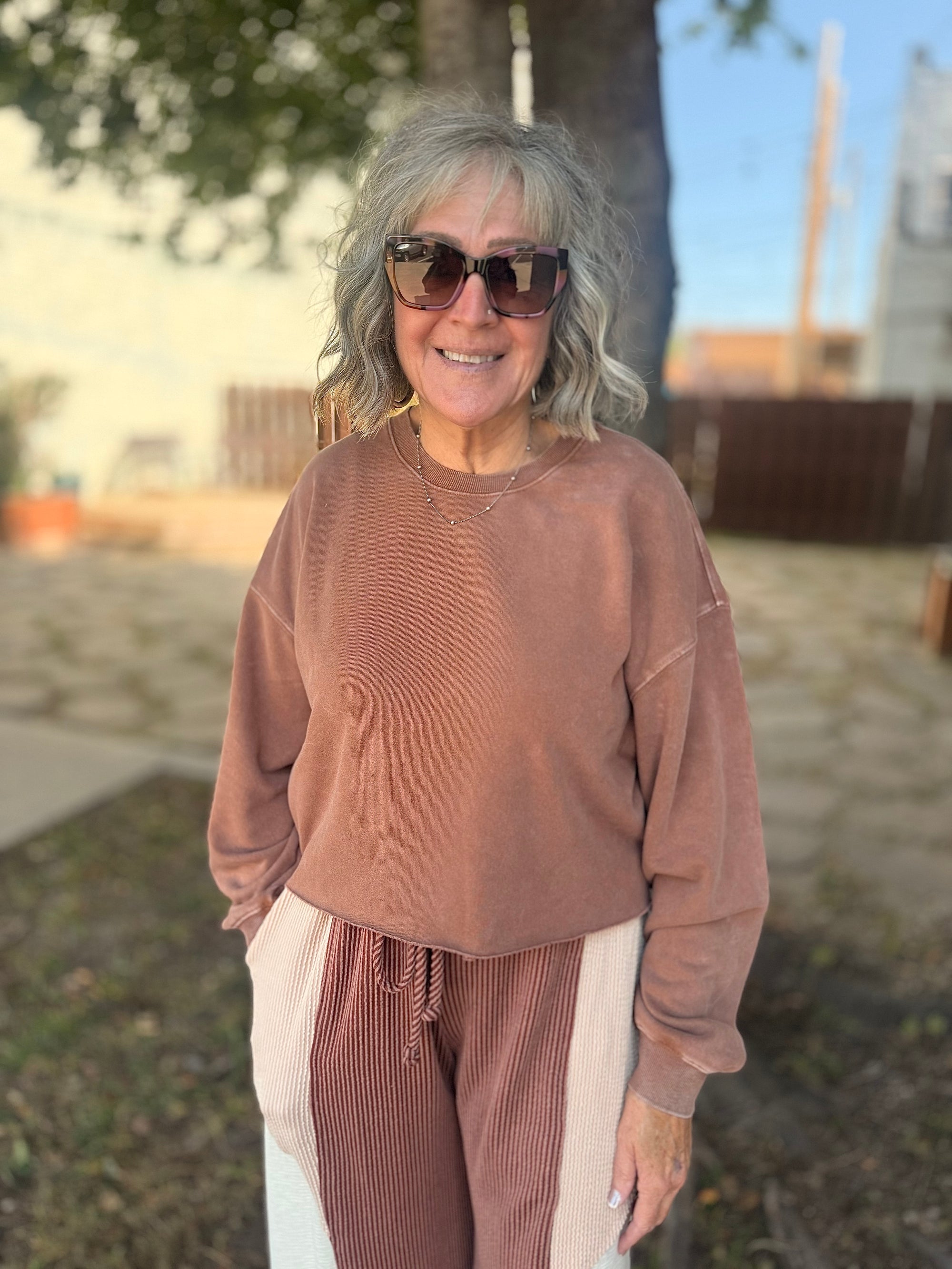 Chestnut Cropped Crewneck Sweatshirt w/ Oversized Sleeves