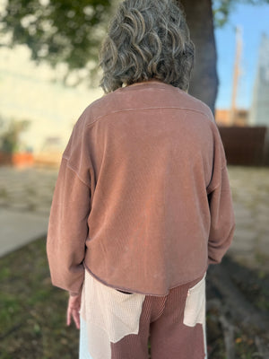Chestnut Cropped Crewneck Sweatshirt w/ Oversized Sleeves