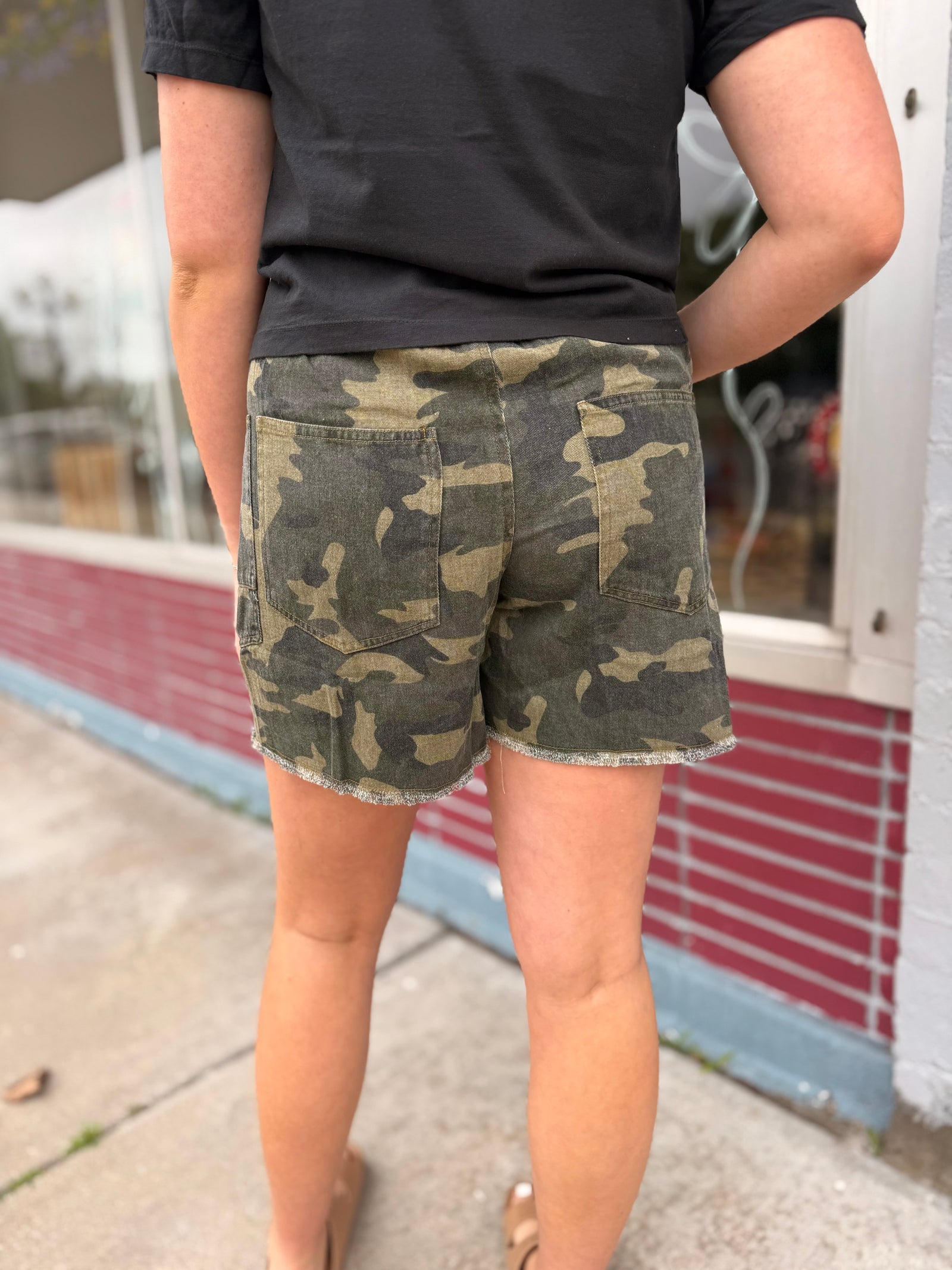 Oddi Camouflage Cargo Shorts