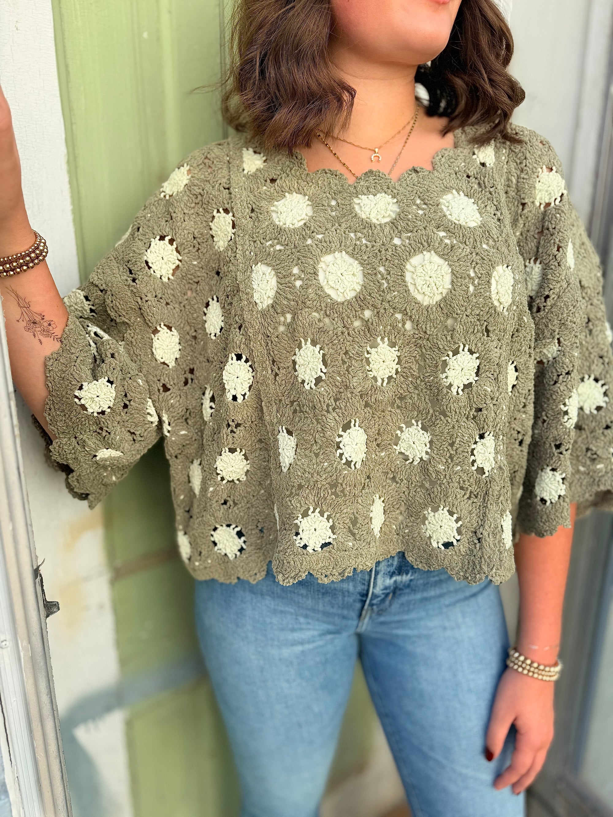 Pol Olive Mix Cropped Crochet Short Sleeve Top