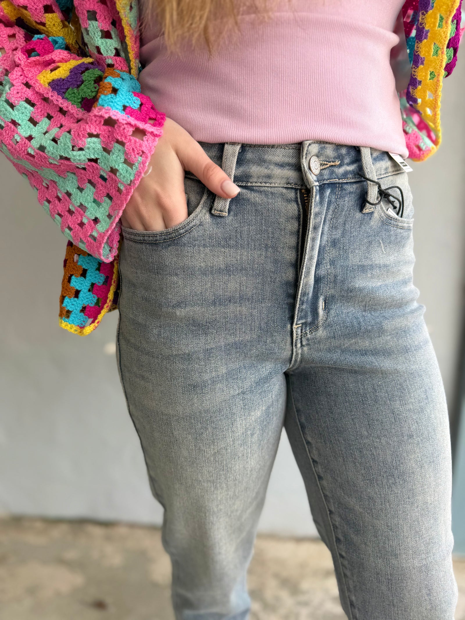 Judy Blue Vintage Wash Rolled Cuff Boyfriend Jean