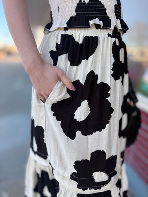 Black Bold Floral Print Tiered Maxi Skirt