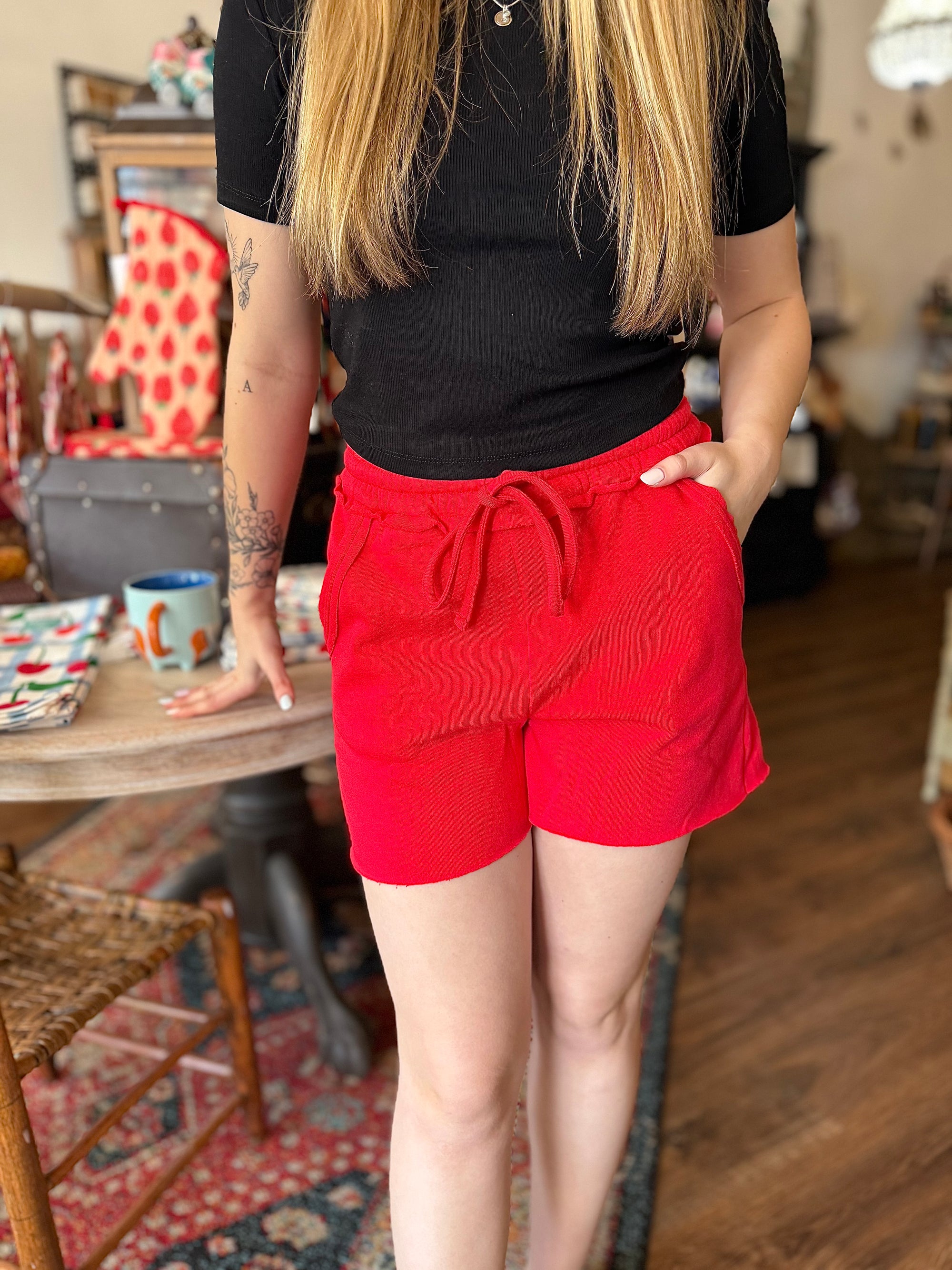 Fleece Raw Hem Shorts w/ Drawstring Waist