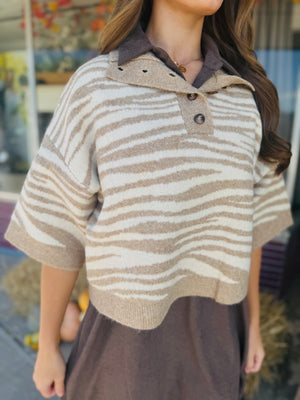 Entro Sand Zebra Collared Quarter Sleeve Sweater