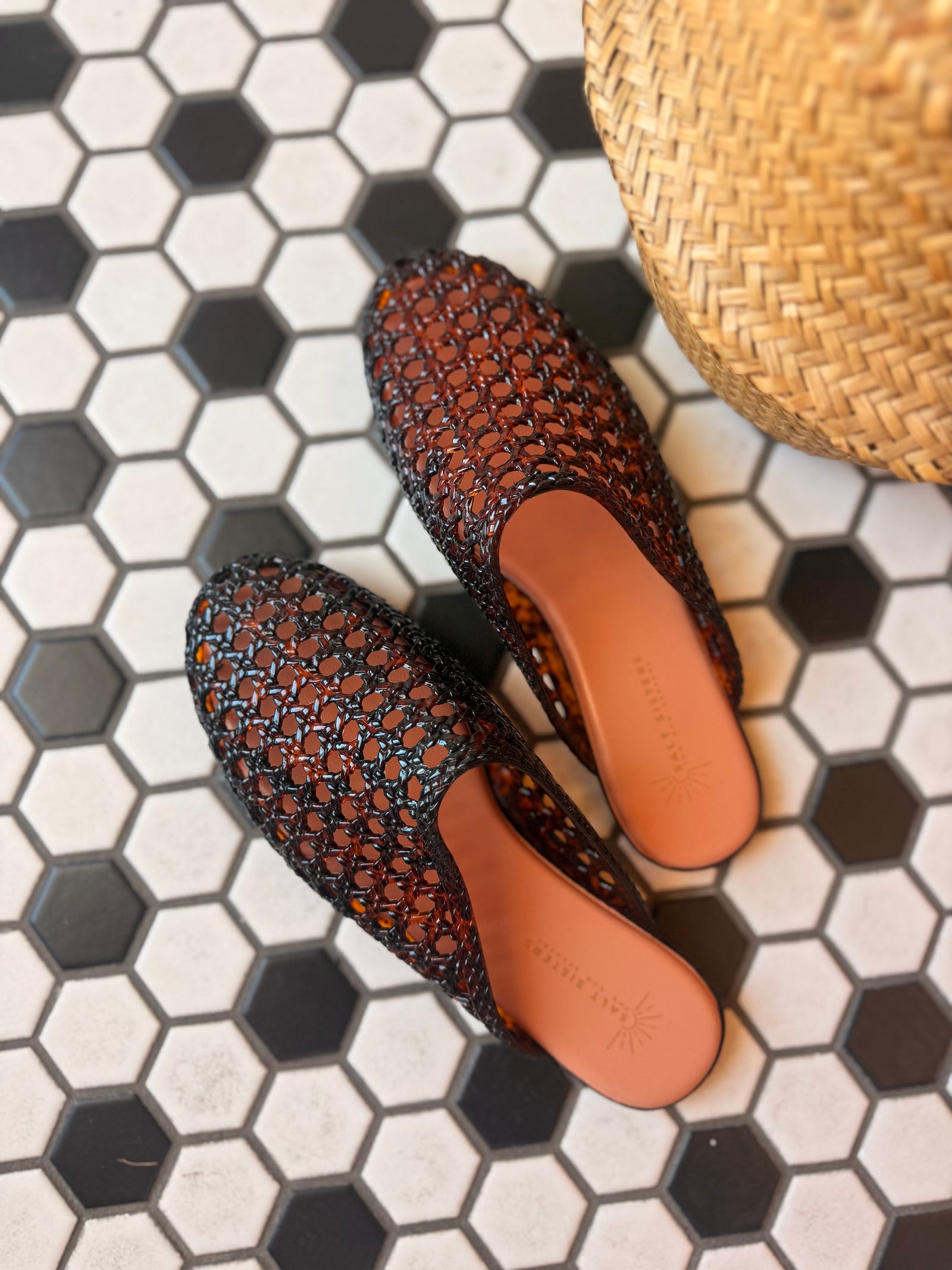 Salt Sisters Goldie Tortoise Jelly Mule