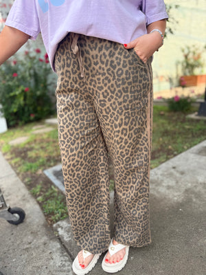 Very J Leopard Stripe Detail Pants