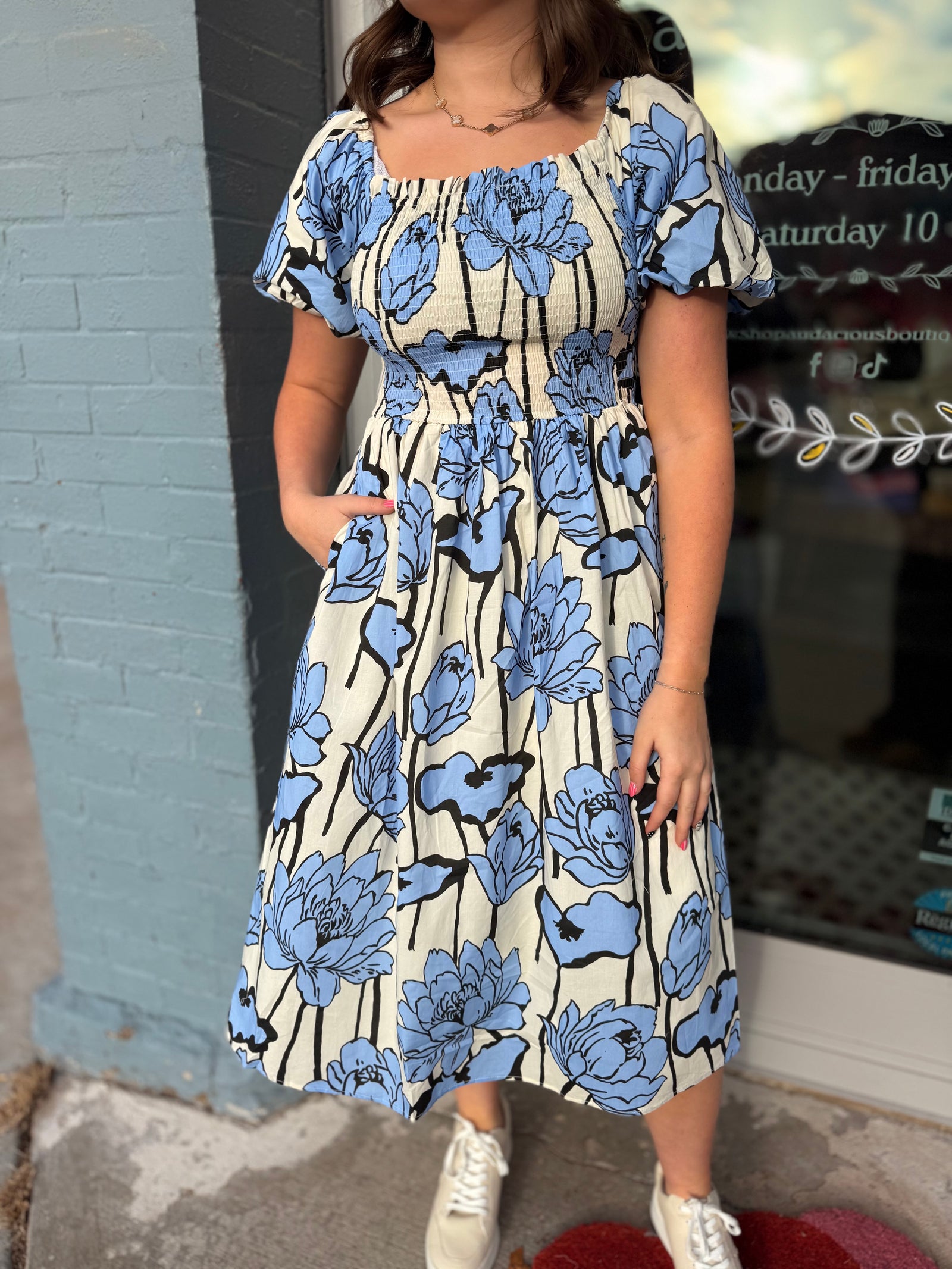 Blue Contrast Floral Puff Sleeve Midi Dress