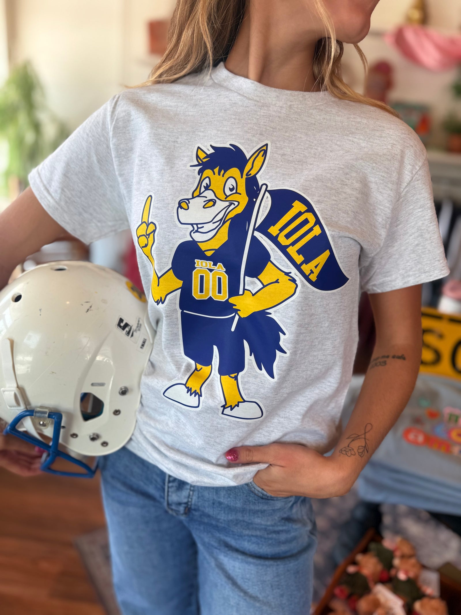 Ash Gray Mustang Mascot Top