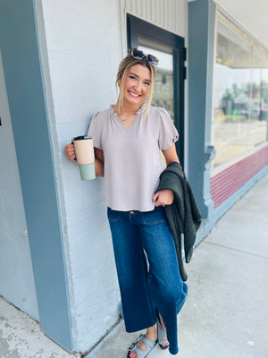 Oatmeal Textured Bubble Sleeve Blouse