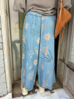 Easel Floral Print Washed Chambray Pants