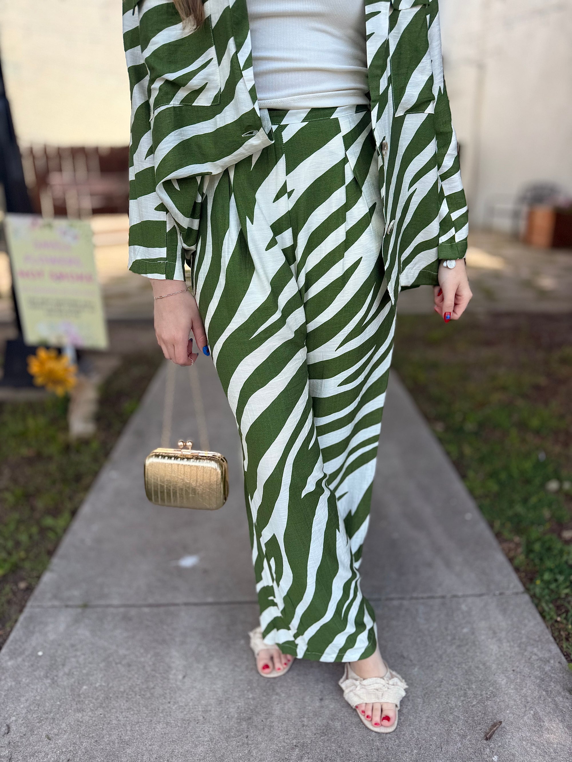 Green Zebra Printed Lightweight Palazzo Pant