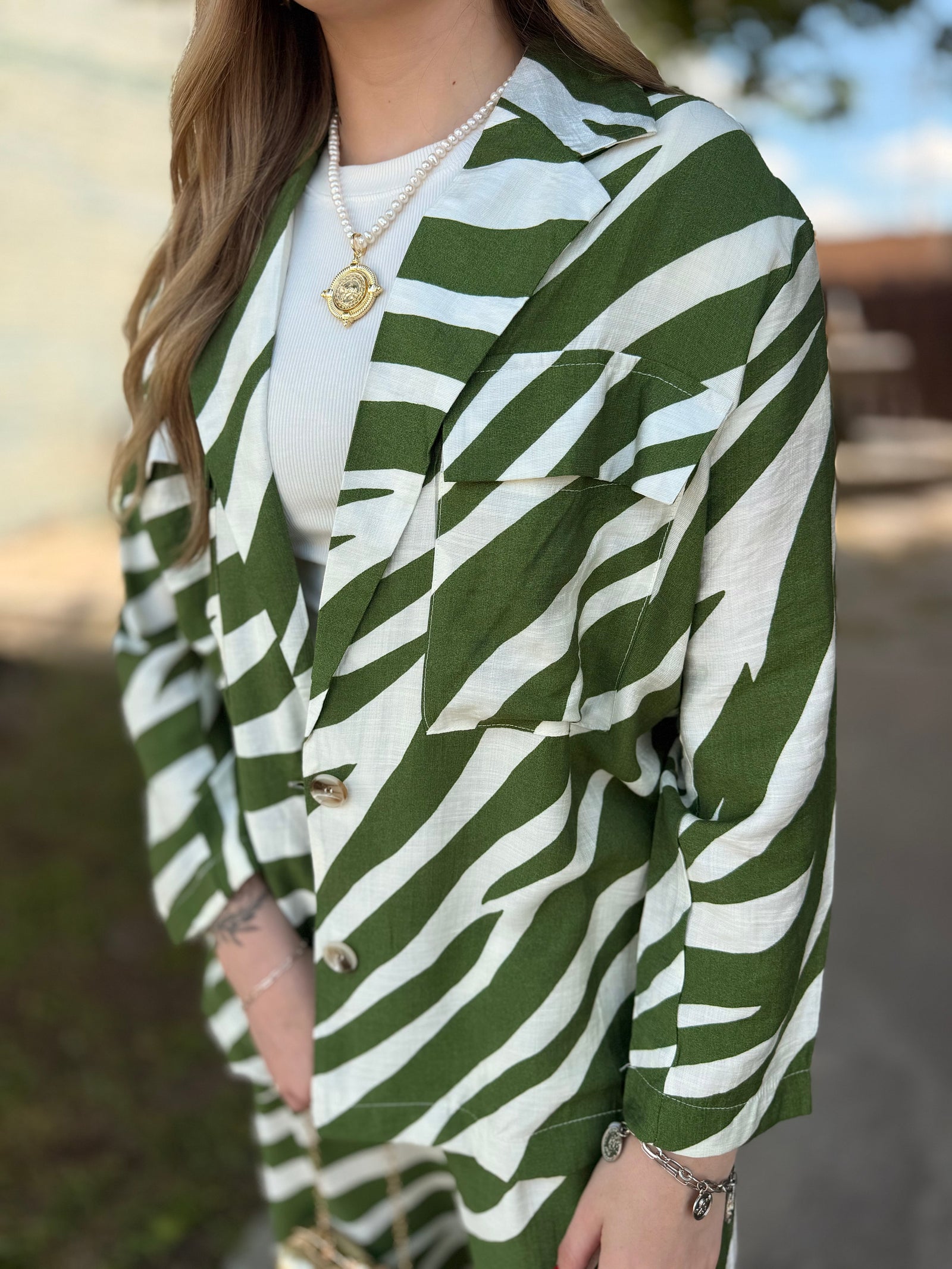 Green Zebra Printed Lightweight Collared Blazer