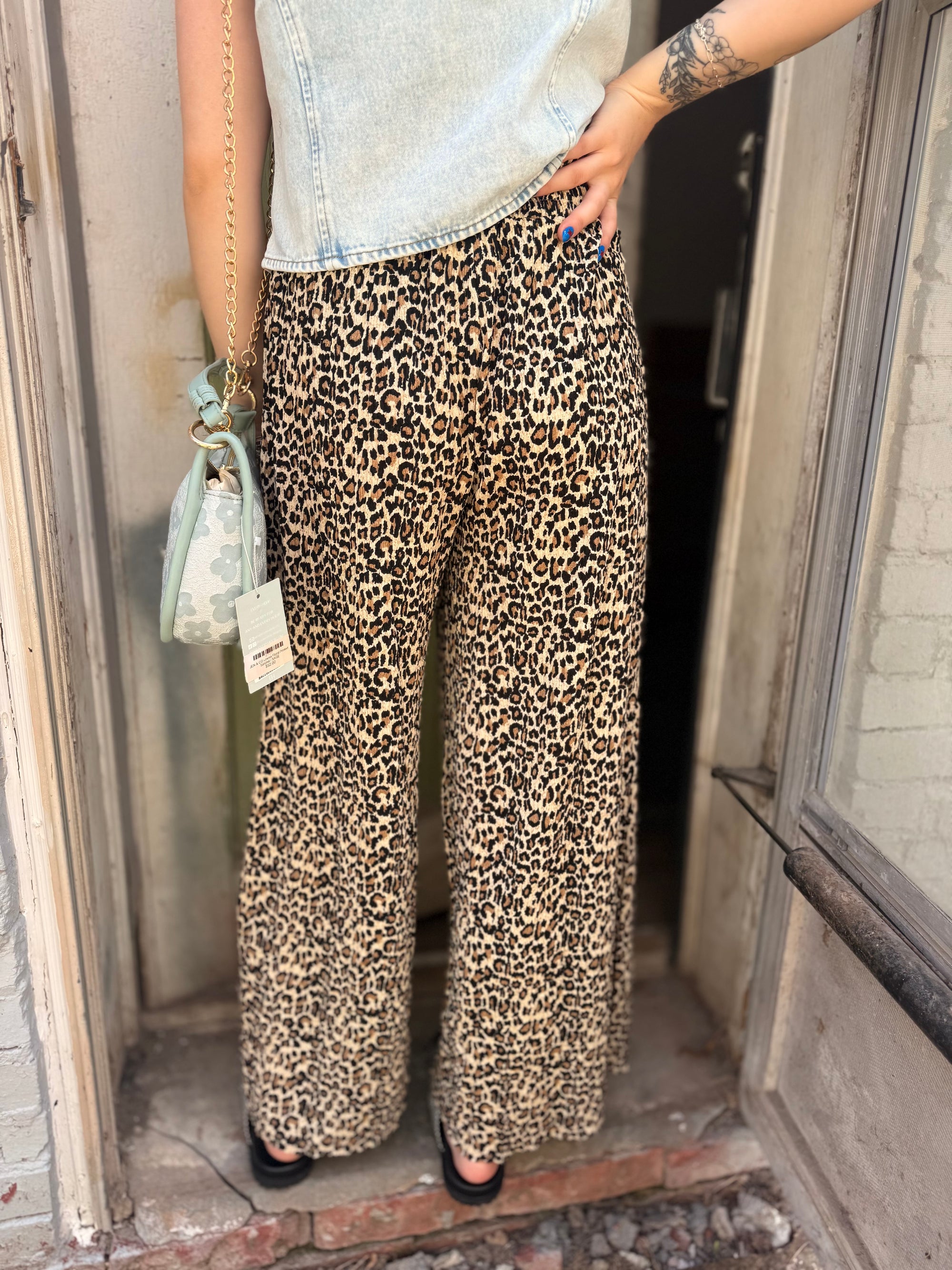 Leopard Wide Leg Pant w/ Elastic Waist