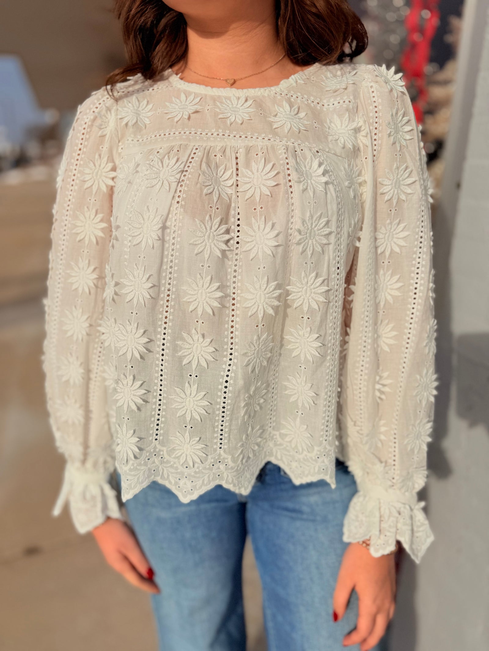 Entro Off White Raised Flower Long Sleeve Top