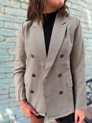 Doe & Rae Tan Plaid Blazer w/ Front Pocket