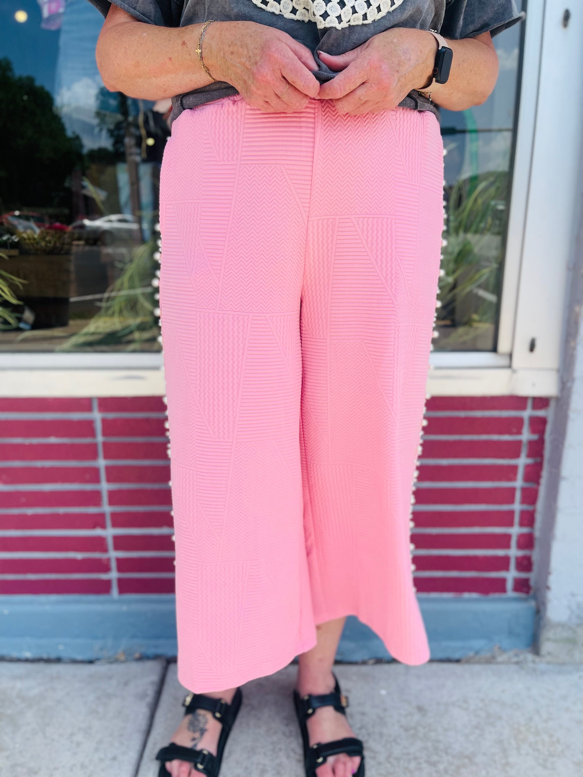 Textured Wide Leg Pant w/ Pearl Detailing - Pink