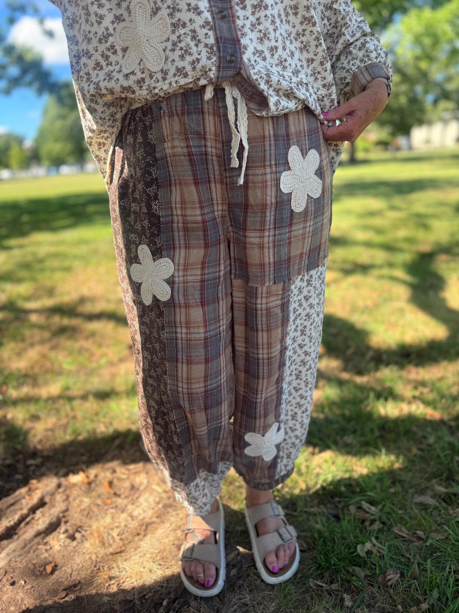Easel Mocha Plaid + Floral Mix Mineral Wash Joggers