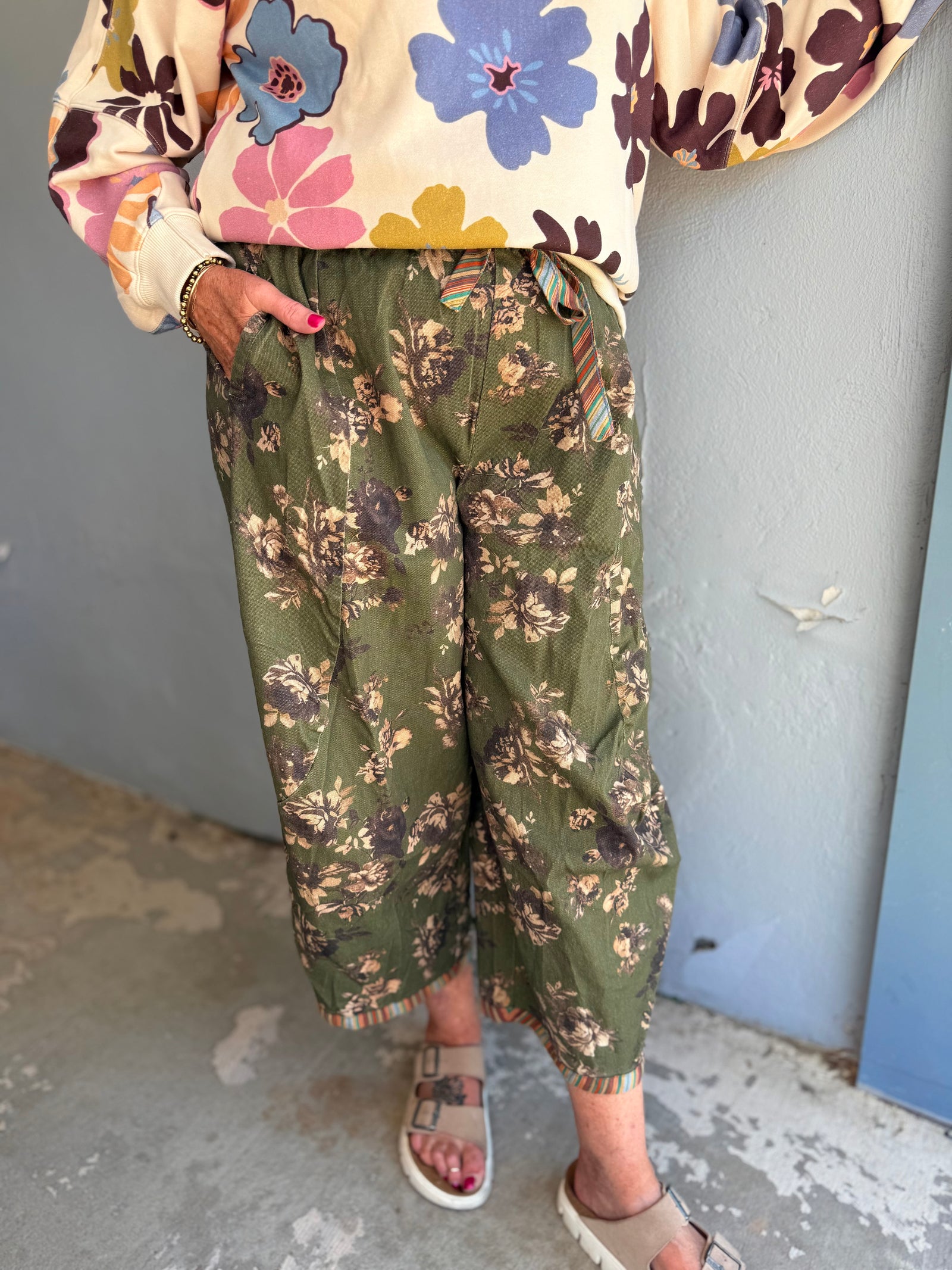 Easel Olive Denim Floral Mineral Wash Barrels