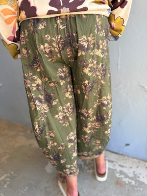 Easel Olive Denim Floral Mineral Wash Barrels