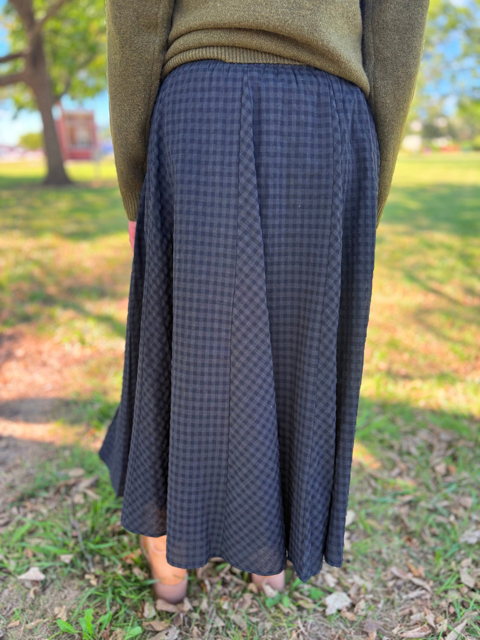 Listicle Deep Green Textured Gingham Maxi Skirt