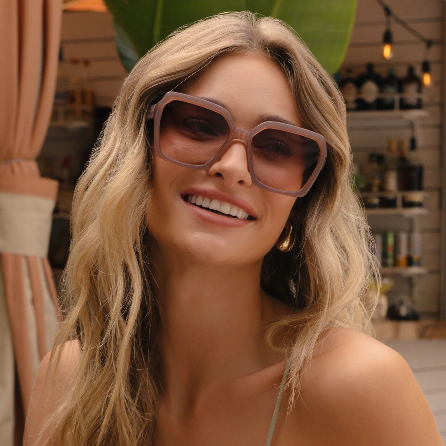 Diff Sloane Woman Sunglasses Green NEW DIFF™ Sloane Sunglasses - Audacious Boutique main image 4
